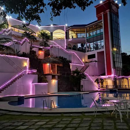 Bohol Plaza Mountain Resort And Restaurant Дауис Экстерьер фото