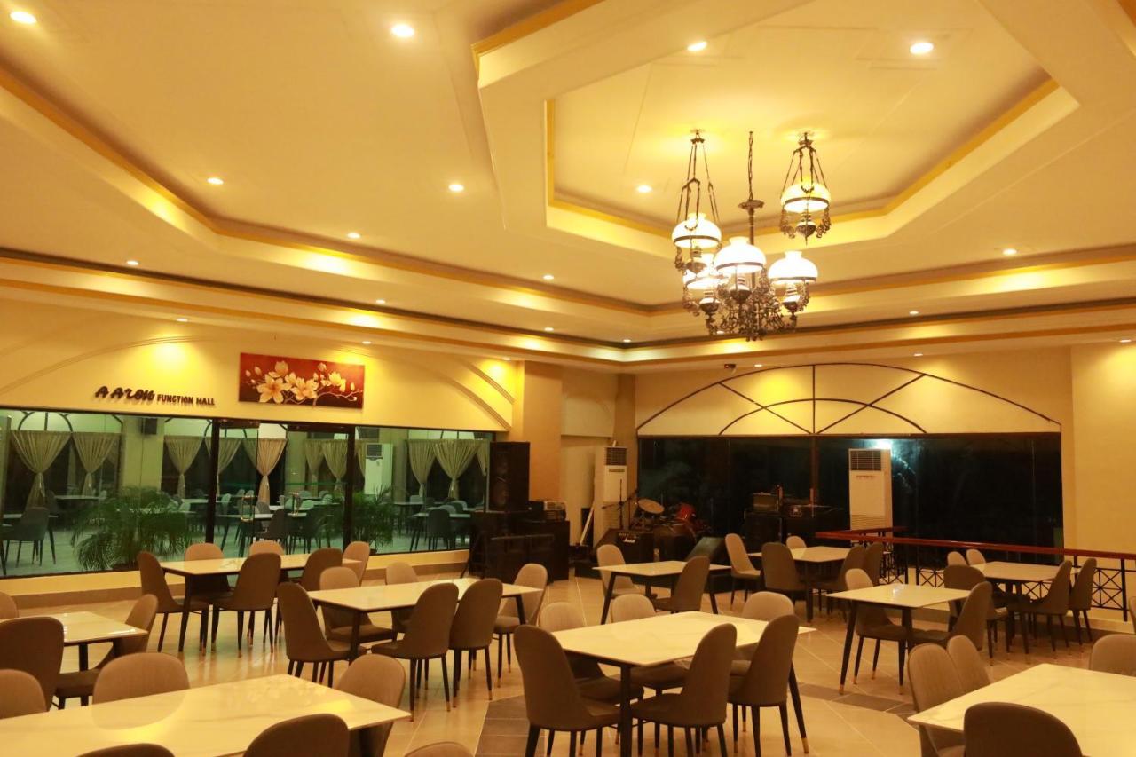 Bohol Plaza Mountain Resort And Restaurant Дауис Экстерьер фото