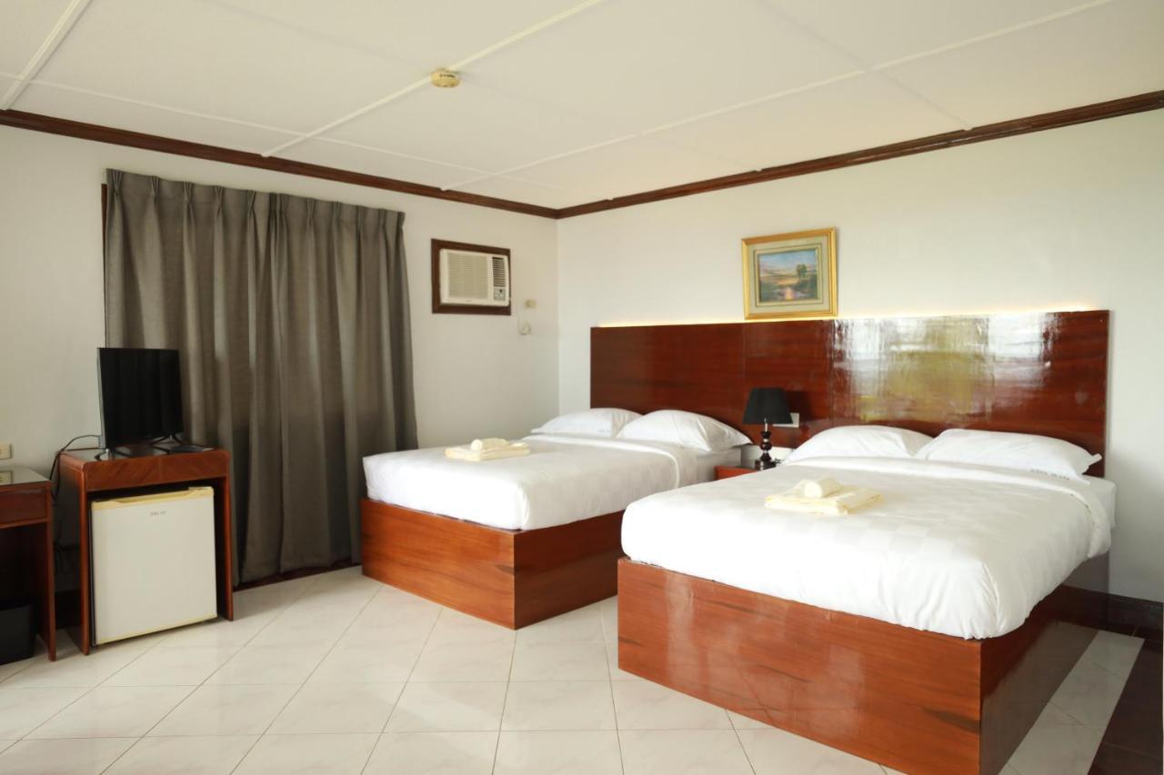 Bohol Plaza Mountain Resort And Restaurant Дауис Экстерьер фото