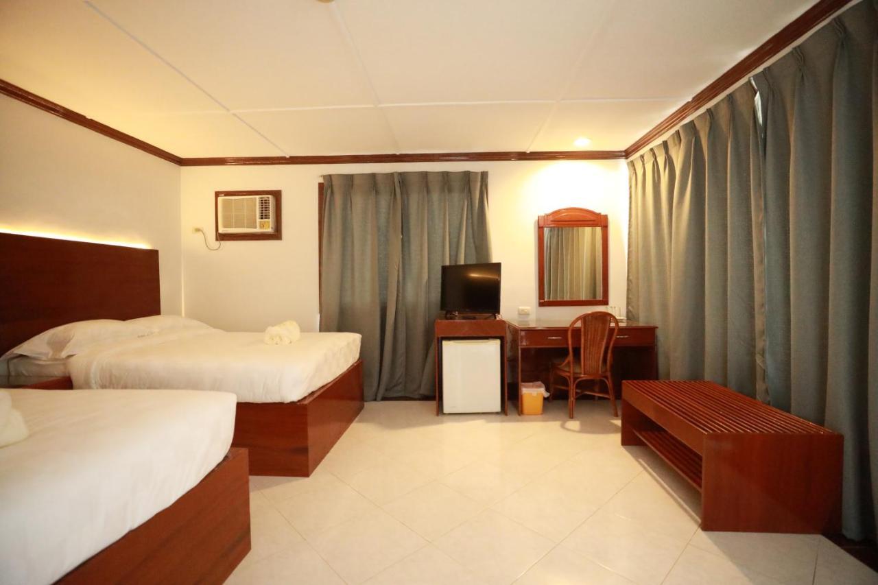 Bohol Plaza Mountain Resort And Restaurant Дауис Экстерьер фото